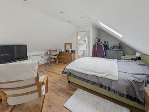 Photo 27- click for photo gallery